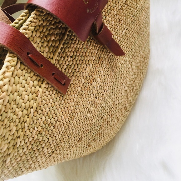 S A F A R I - Picture 11 of 13